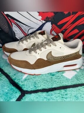 Nike Air Max SC SE Snakeskin W 7.5 DX9501-100 Brown Ivory